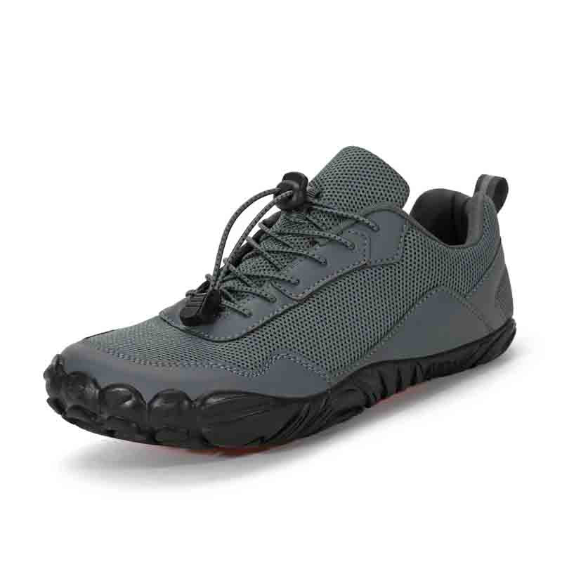 Outdoor climbing and river hiking shoes