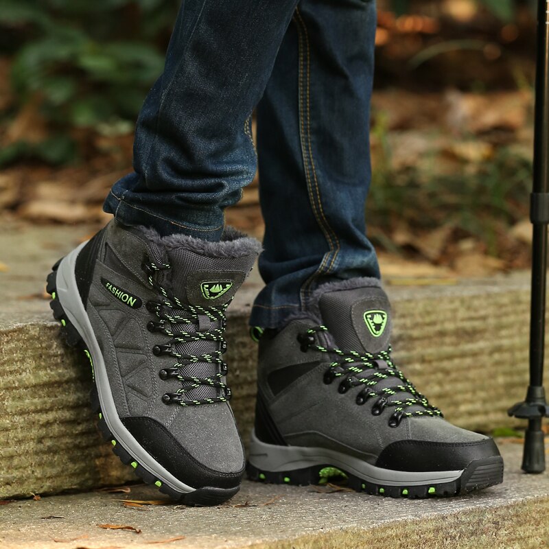 Non-slip hiking and climbing boots